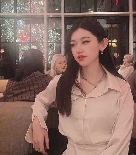 佛罗里达白富美留学生 张颖 肤白貌美大长腿