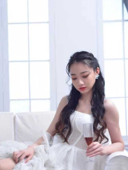 西安反差美女 刘璐 与闺蜜男友