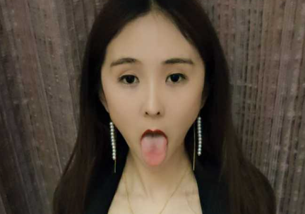 天津高颜值极品人妻 杨露露