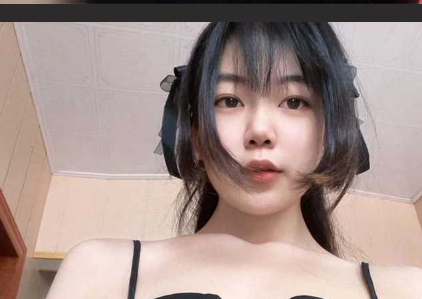青岛农业大学清纯学生妹张琪