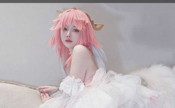极品超高颜值萝莉清梨
