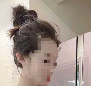 大哥没在家跟朋友去外地办事 给嫂子送礼物
