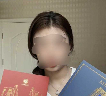 武汉音乐学院反差1 22级舞蹈表演系 梁姝