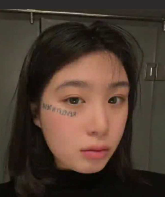 万人求购的 晶崽  暴力 还喜欢玩窒息 被掐脖扣喉把苦水都吐出来了