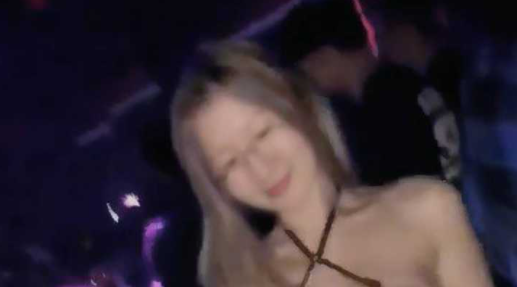 美国南加州留学生李菲阳给男友带绿