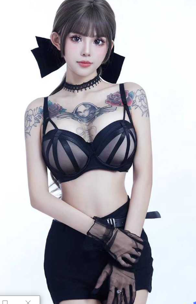 广州女DJ李佳焰 与男友交往期间