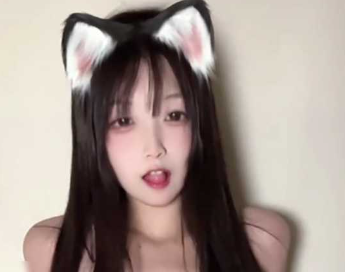 推特顶级颜值福利姬 神探狸狸