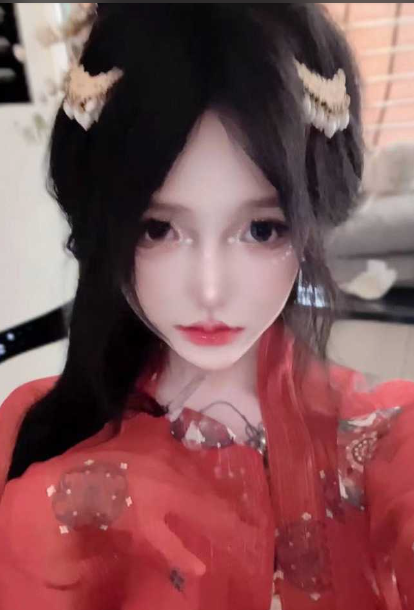 约抖音认识的纹身小妹 酒店开好房后绑起来