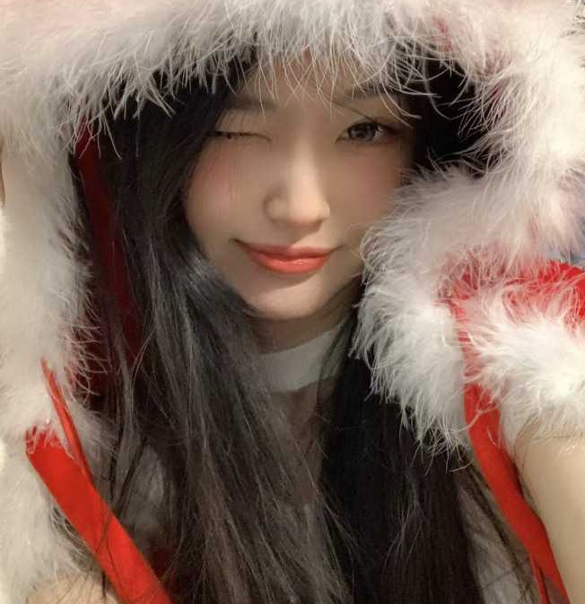法越高颜值混血美女 跟男友超清