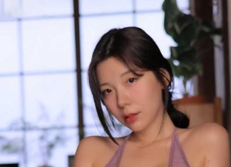 韩国顶级嫩模 李素英