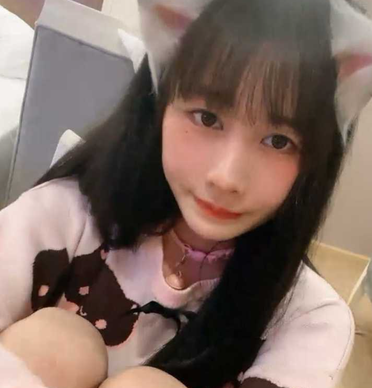 清纯系天花板美少女 被男友哄骗下海直播猫耳甜美至极