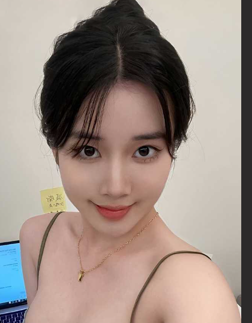 深圳极品 张婉璐 颜