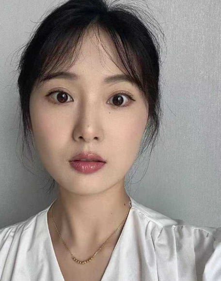 长沙师范大学学姐 尹宣颖