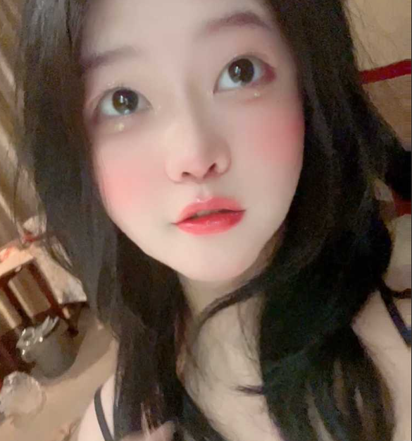 网红美少女福利姬优妹 高颜值可爱大眼美女