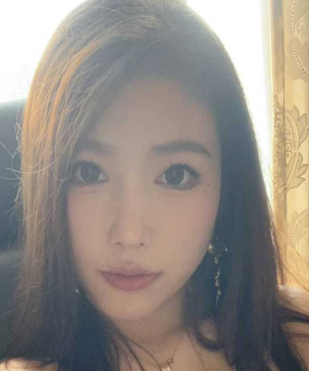 黑丝良家嫂子
