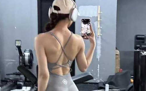 独家曝光宁波大学媚洋女 何洁