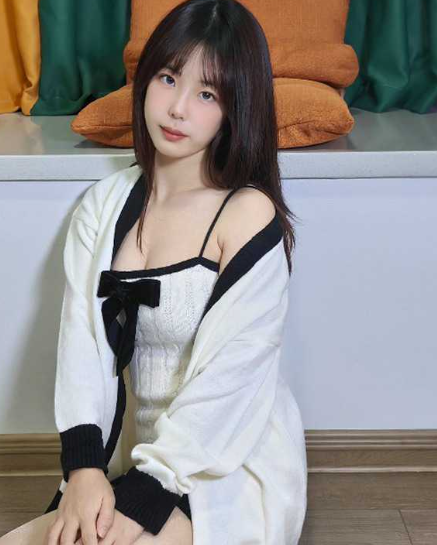 景德镇陶瓷大学清纯校花江文琦 反差