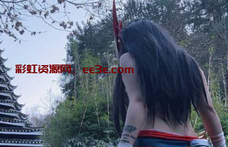 IG高颜值Coser网红 付费视频曝光