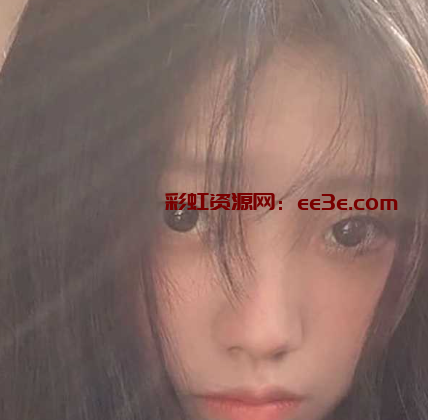 长相神似女明星鞠婧祎的反差淫娃被男友大力