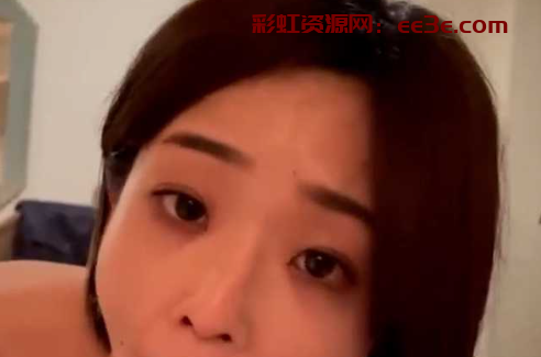 十八岁高颜值短发美眉惊人 反差软萌妹露脸