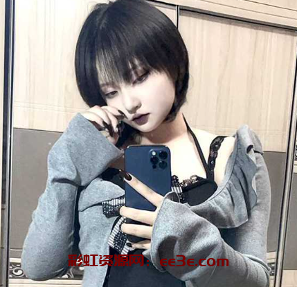推特嫩妹COS女神 小秋啾咪