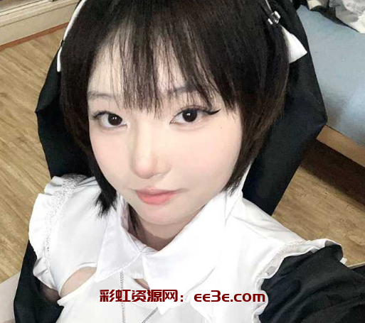 推特嫩妹COS女神 小秋啾咪