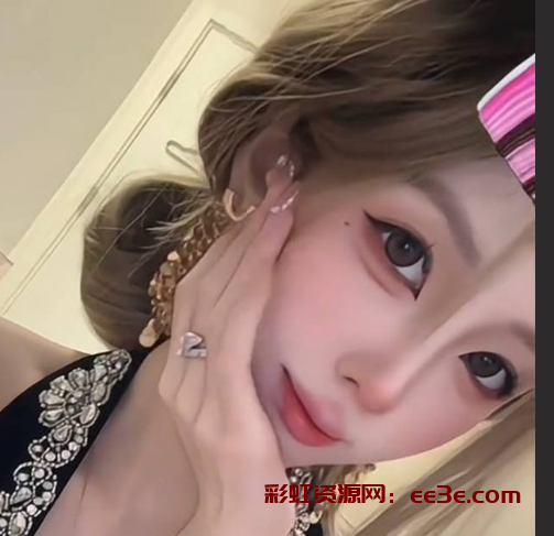 上海长腿嫩妹晶晶 身材高挑纤细 表面高冷女神 背后s1得一批