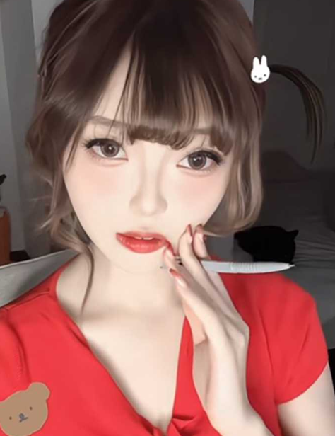 抖音清纯巨乳网红 39 私下泰国当