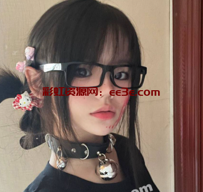 顶级童颜巨乳学生妹 娇娇