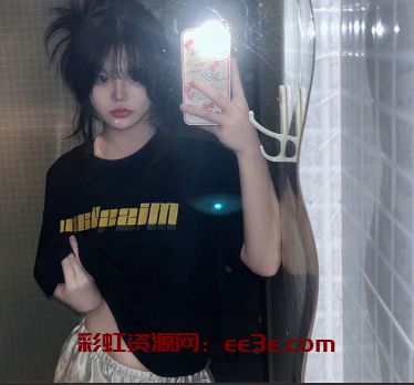 顶级童颜巨乳学生妹 娇娇