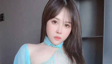 极品颜值嫩模 Evelyn艾莉 最新定制私拍