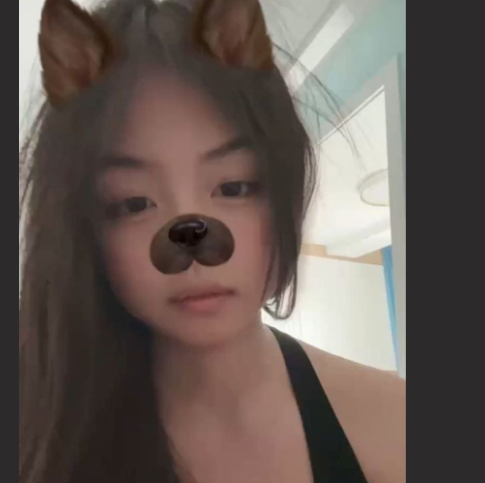 湖南大学生 刘怡婷 私拍泄密