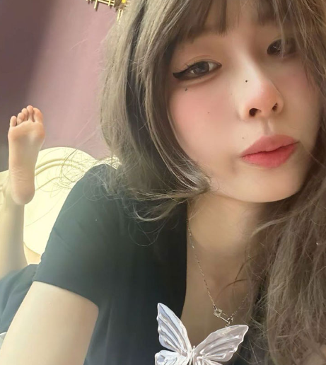 抖音15W粉博主 小水不哭 金主私人定制