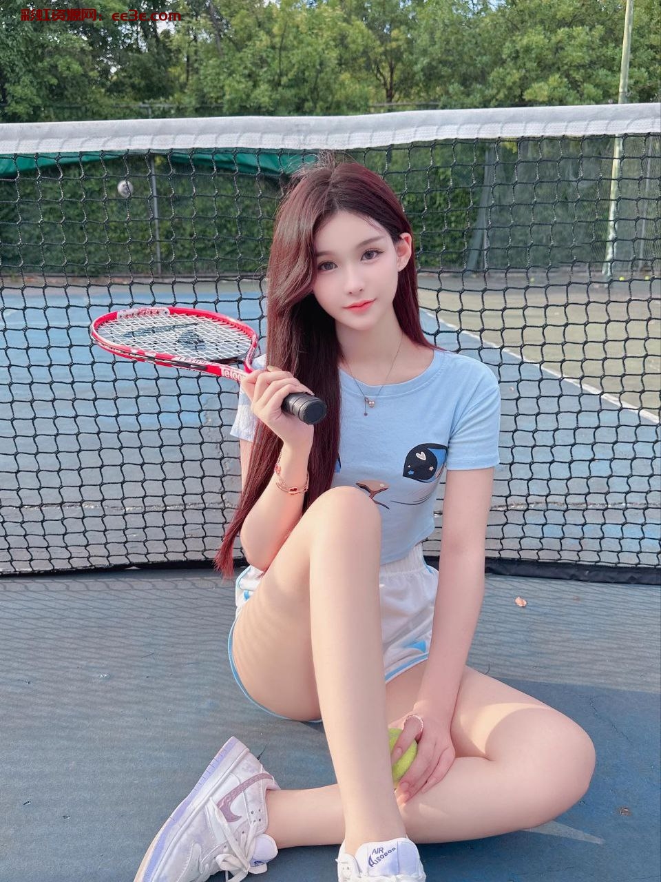 长沙❤️人巧巧?170，天然c 皮肤雪白，无纹身  A4腰 南方姑娘 ??法式? 极品尤物 缠绵床榻销魂酥骨 懂风情 知情趣  满足你所有的欲望幻想  高潮迭起 …