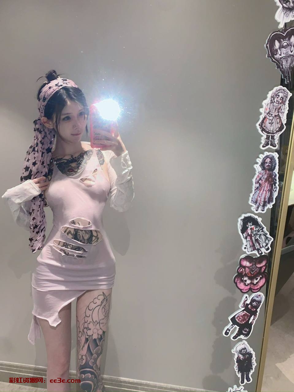 北京.司藤小姐家? ?  网红博主，硬5，兼职短開      抖音-百万粉丝  ?     气质优雅肤白貌美 高端大气无风尘     极品纯御高白纯美女〰️〰️〰️     新人兼职给您初恋般的感觉❤️     • ??????身高/170           • ??????体重/92     • ????胸围/真实D          •  Age年龄/05年                             性格超好   待客如初恋            短暂停留 高素质 高谈吐 翘臀 马甲线三点粉  有纹身，??，照片视频本人假赔，自带豪华工作室