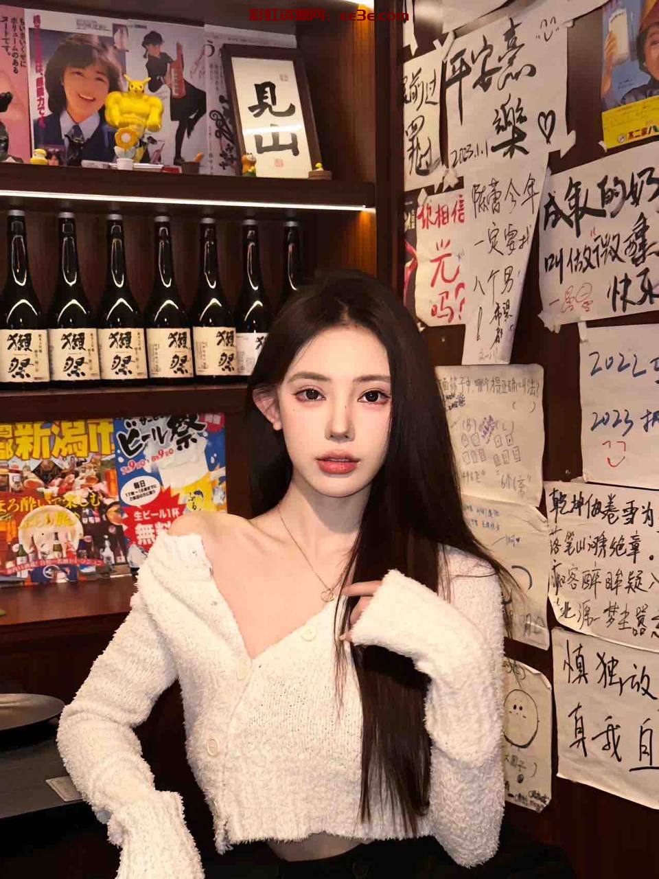 极品❤️04 • 体重.45kg • ?????? 身高168 • ????  ?C • ??????????  cos爱好博主 • ?????  健身 .旅游.看书 筷子腿 ?特多 完美? ?纯粉