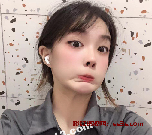 杭州极品尤物 吴雨萌 与视频流出 细狗疲软只能脖子种草莓