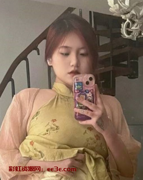 极品巨乳反差 板烧鸭鸭 私拍合集流出