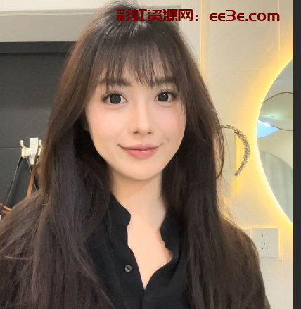 看似外表清纯的女友竟与发小 王宗浩 勾搭成j
