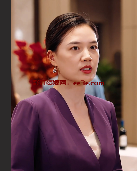 每日短剧《歧路兄弟》一场大火让一起长大的兄弟失去母亲 却意外发现大哥竟然是顾氏集团女总裁失散多年的儿子！
