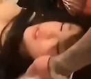 大神 轩轩 联手榜一大哥群P白袜纹身嫩妹 从沙发战到床边轮番