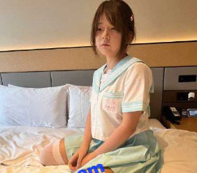 推特28万足交大神 酥小强 酒店交视频合集流出 各种超嫩学生妹
