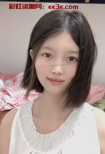 信阳光山 极品女大学生 私密视频曝光 独居宿舍
